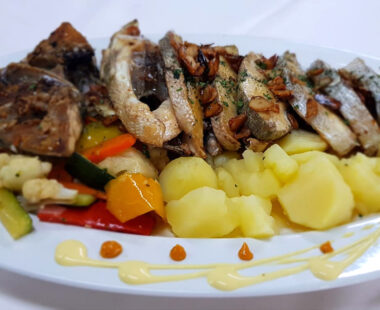 Platos